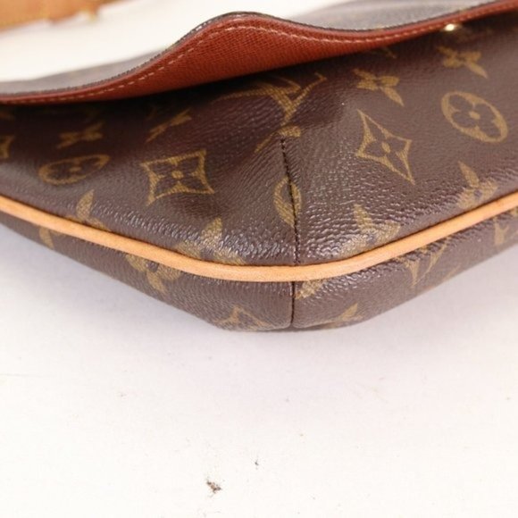 Musette Tango Monogram canvas Shoulder Bag - Picture 8 of 10